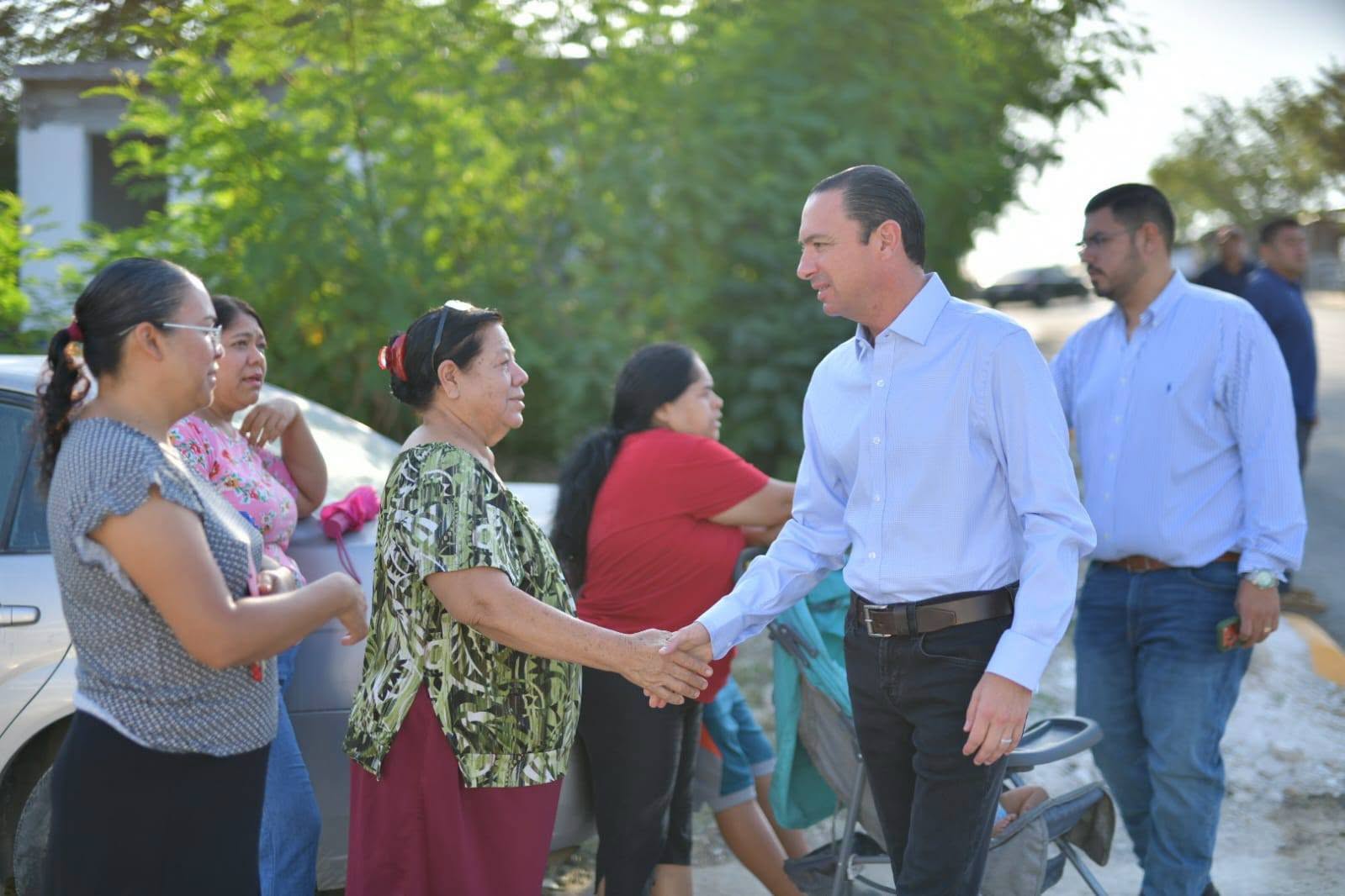 NUEVA ENTREGA DE PAVIMENTACIÓN BENEFICIA A FAMILIAS DE LA COLONIA EVARISTO PÉREZ ARREOLA