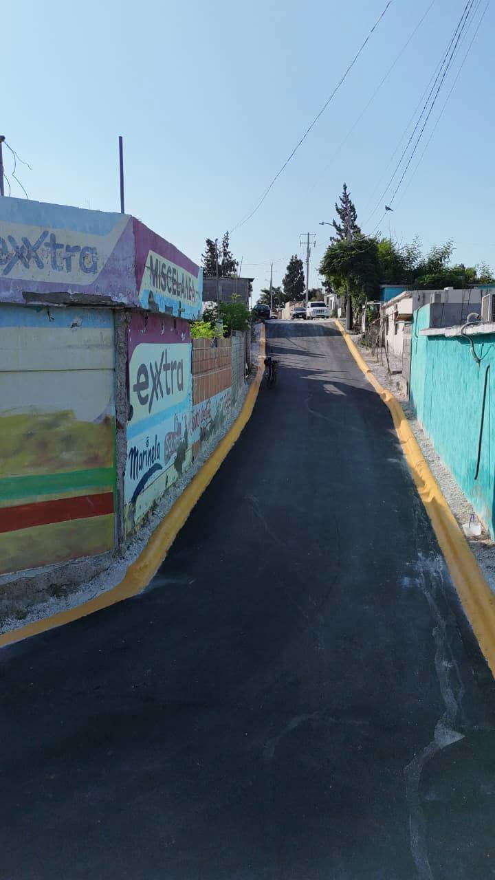 NUEVA ENTREGA DE PAVIMENTACIÓN BENEFICIA A FAMILIAS DE LA COLONIA EVARISTO PÉREZ ARREOLA