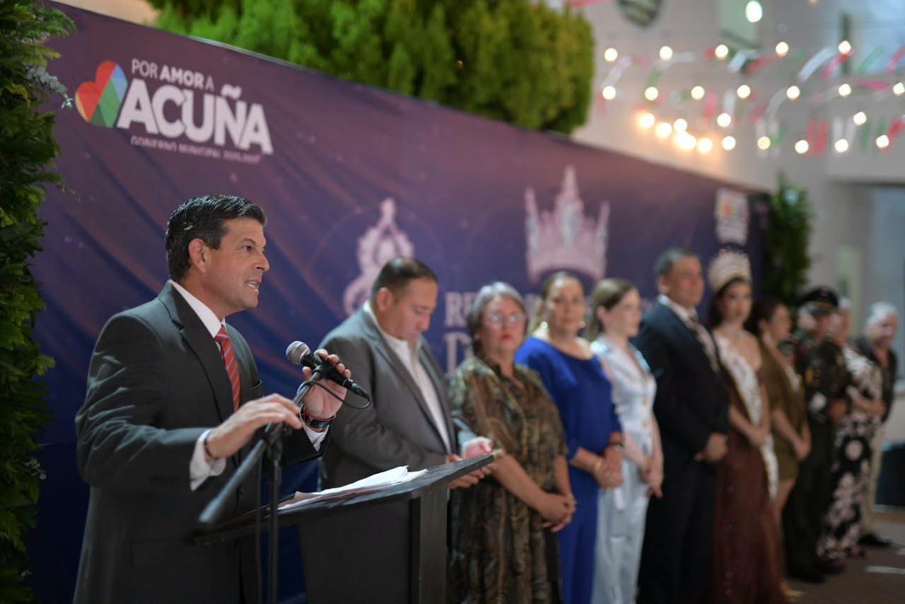 CORONAN A AMOR ITZEL COMO REINA DE LAS FIESTAS DE LA AMISTAD E INAUGURAN LA FERIA DE ACUÑA 2026
