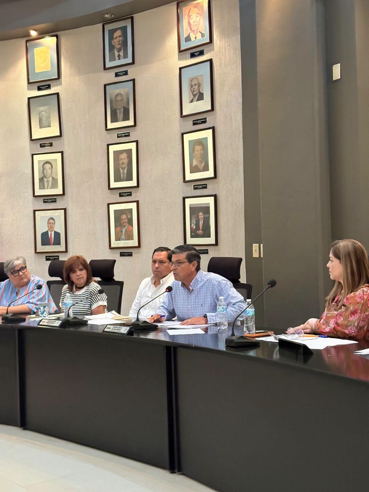 EN SEGUNDA SESIÓN DE CABILDO APRUEBAN PROPUESTAS DE USO DE SUELO, TRANSPORTE, CATASTRO Y LA REINCORPORACIÓN DE REGIDORA