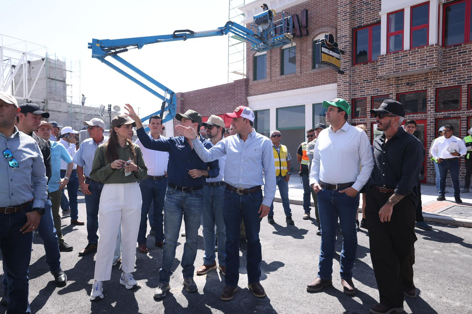 EXPO COAHUILA FORTALECERÁ EL DESARROLLO ECONÓMICO Y TURÍSTICO: MANOLO