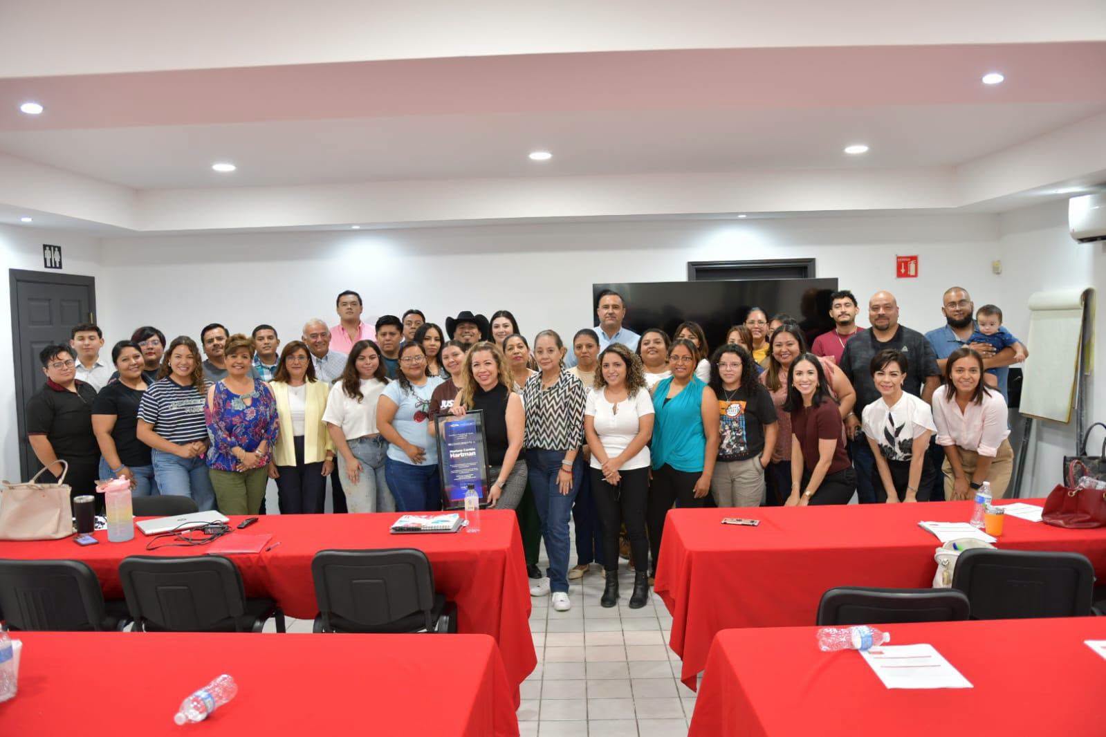 FINALIZA CON ÉXITO LA RUTA DEL EMPRENDEDOR 2026 EN ACUÑA