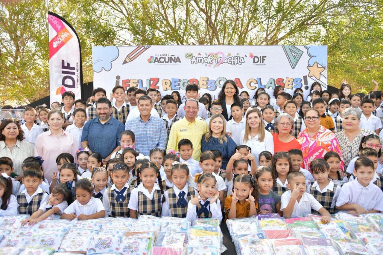 GOBIERNO MUNICIPAL ARRANCA PROGRAMAS “MOCHILA CON FUTURO” Y “CON AMOR A TU MOCHILA”