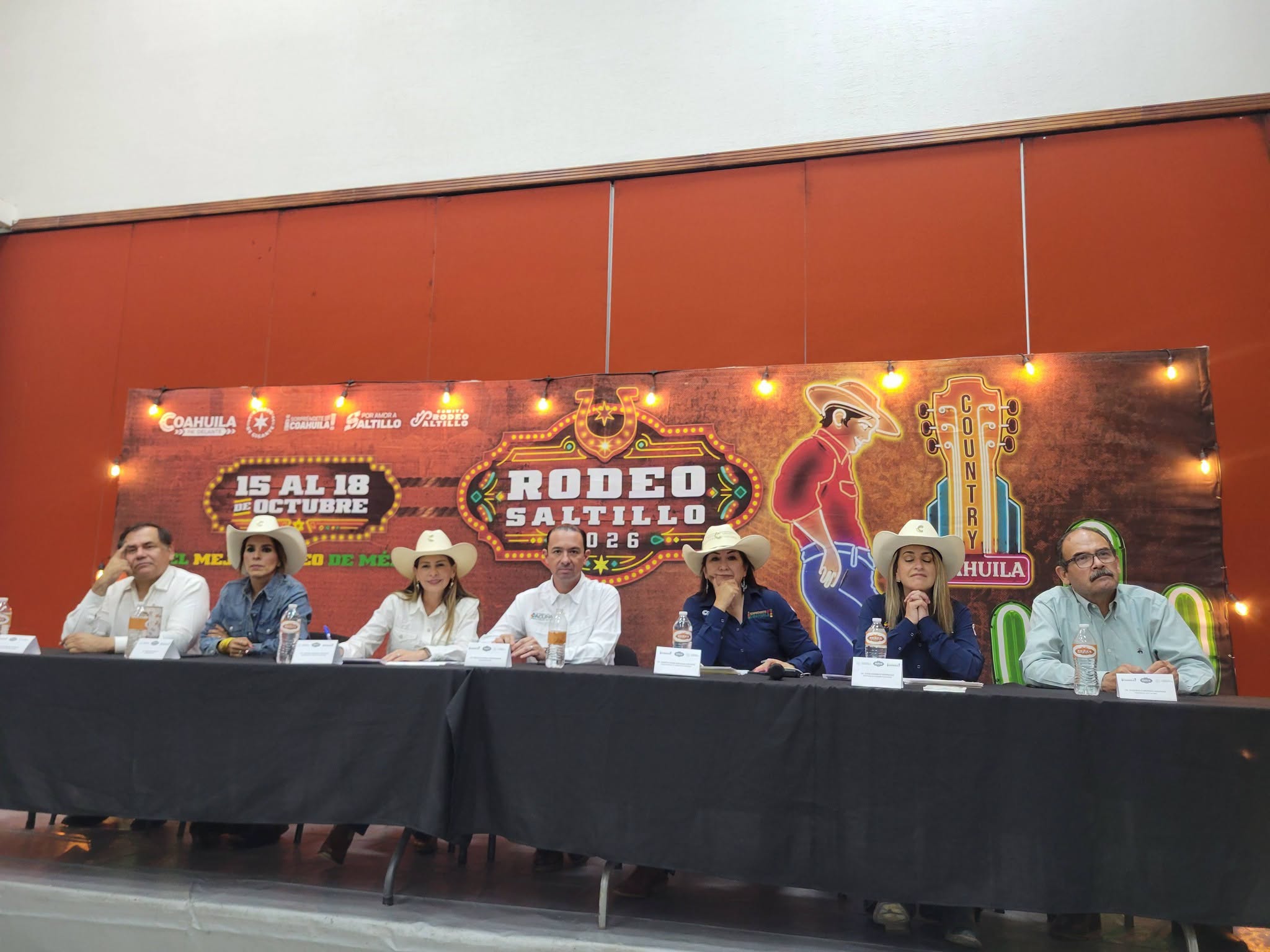 Invita Coahuila al Rodeo Saltillo 2026