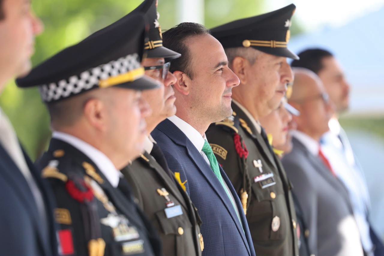 JUNTO CON EL EJÉRCITO MEXICANO, SEGUIMOS BLINDANDO A COAHUILA: MANOLO