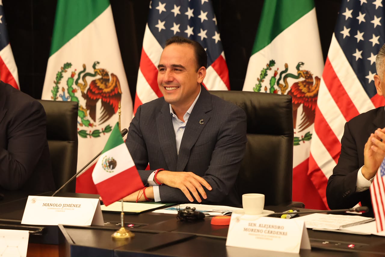 PRESENTA GOBERNADOR MODELO COAHUILA EN EL SENADO DE LA REPÚBLICA